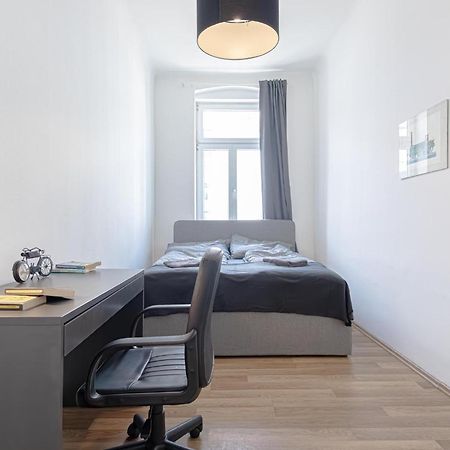 Explore Vienna 2Br And 1Lr Retreat Near Westbahnhof Exterior foto